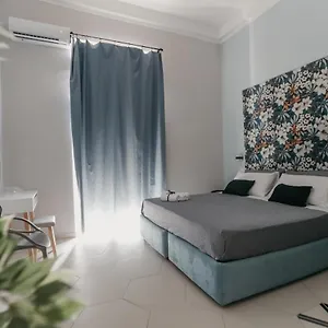 Domus Marina Pensión Nápoles
